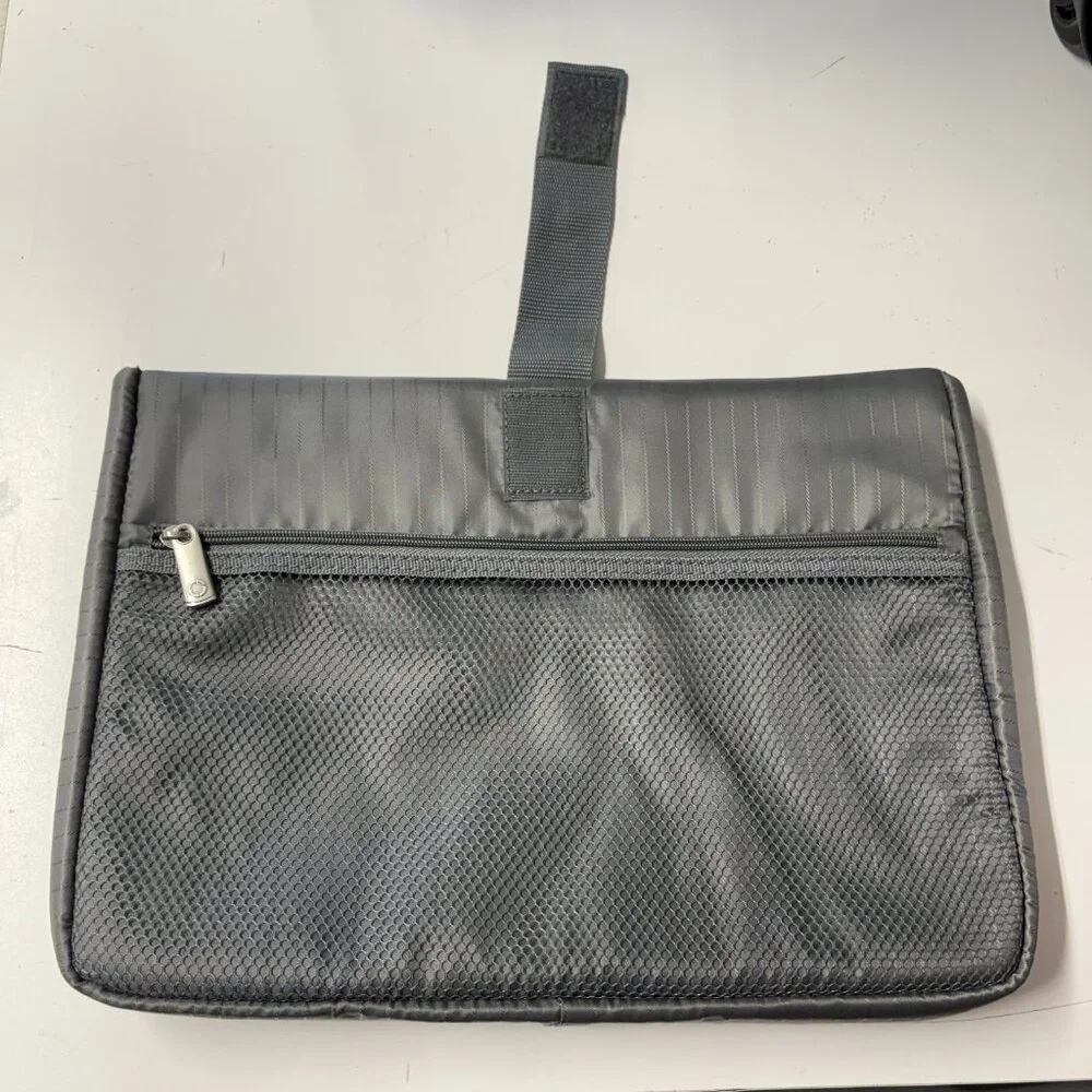 Franklin Covey Genuine Leather Rolling Office /Suitcase